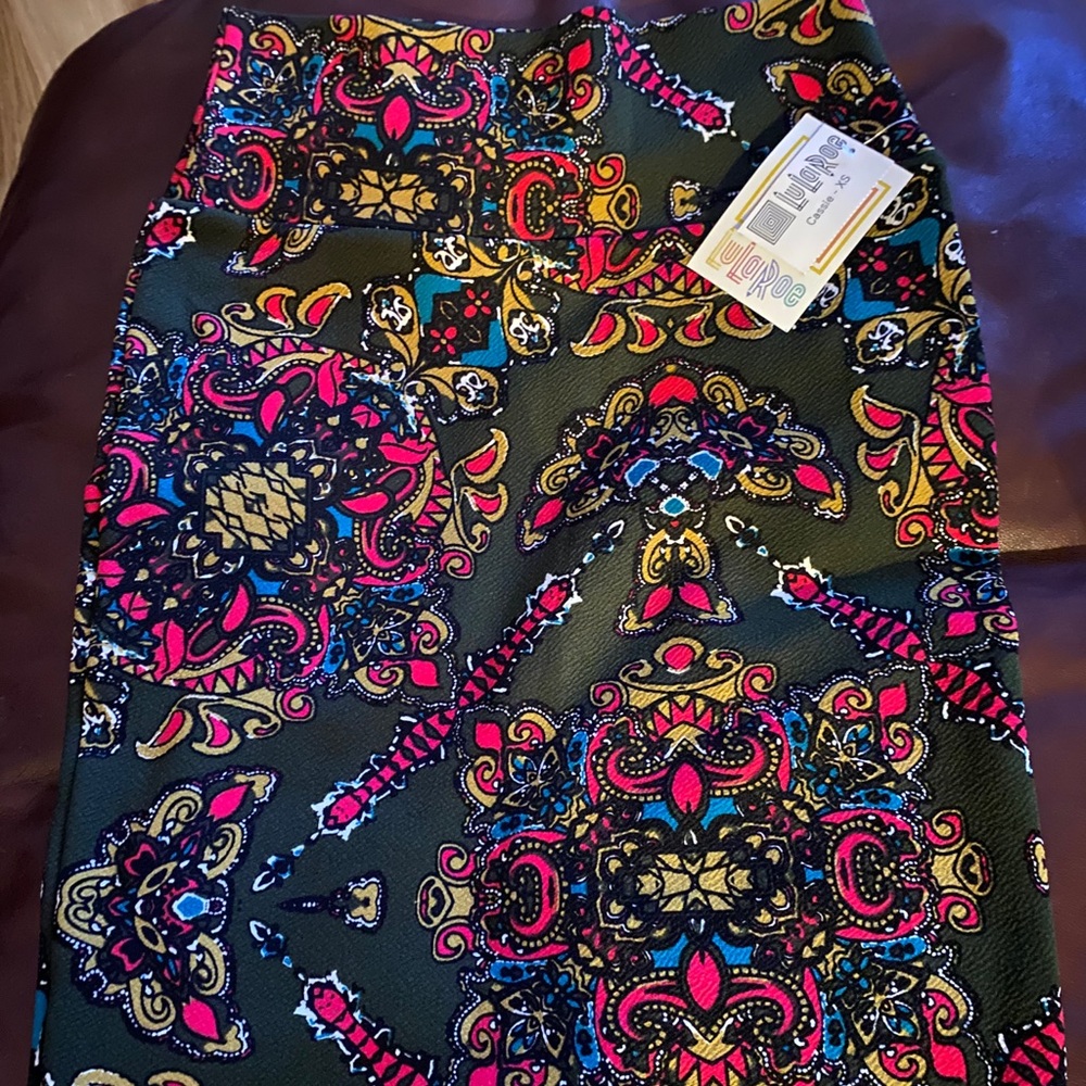 3 x small LuLaRoe Cassie pencil skirts